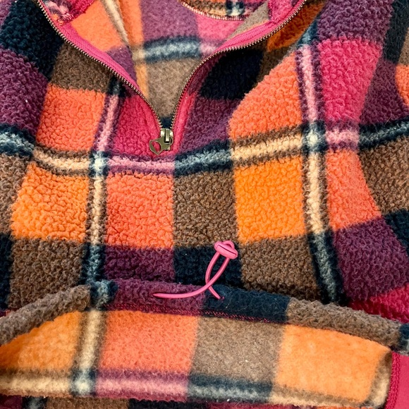 American Eagle Outfitters Pink and Orange Fleece Pullover - Picture 8 of 10